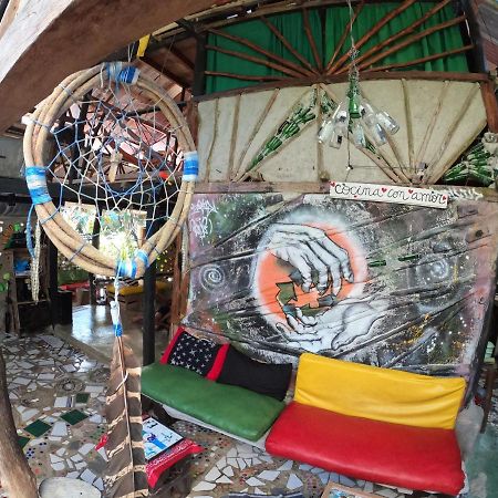 Capurganá Reciclarte Galeria Hostal מראה חיצוני תמונה