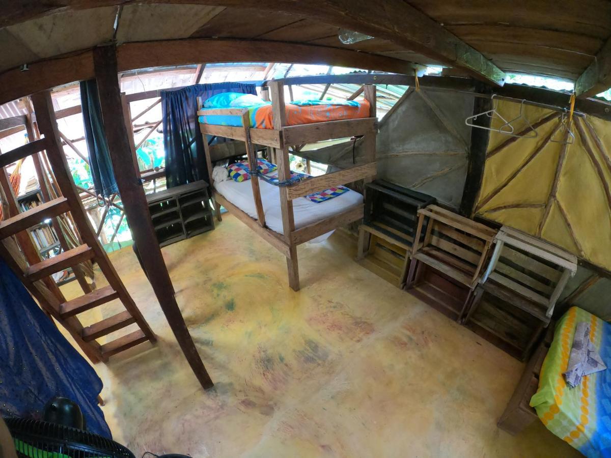 Capurganá Reciclarte Galeria Hostal מראה חיצוני תמונה