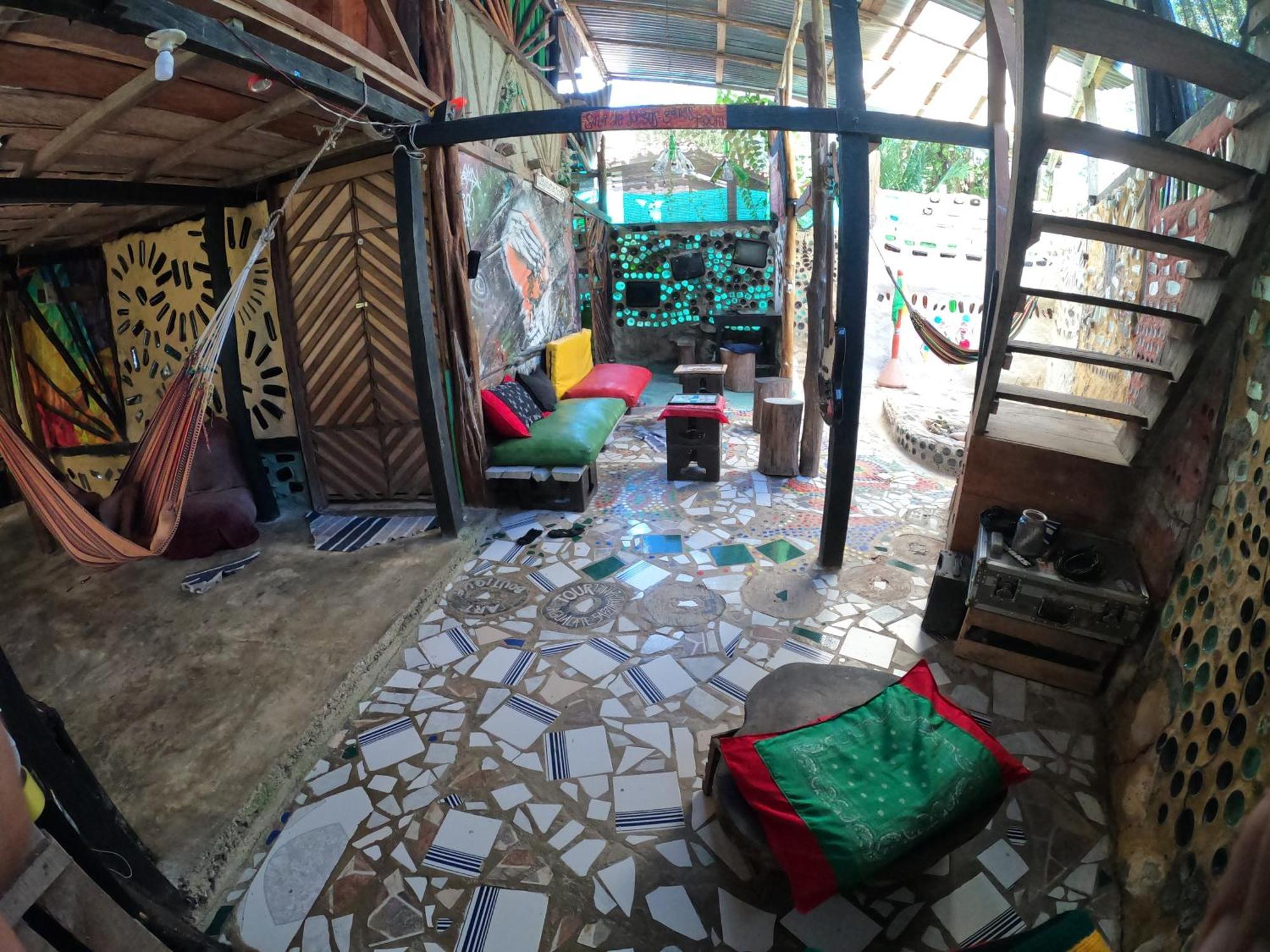 Capurganá Reciclarte Galeria Hostal מראה חיצוני תמונה